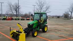 John Deere 2025R Package