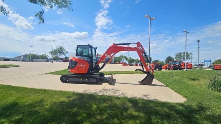 Kubota U55-5