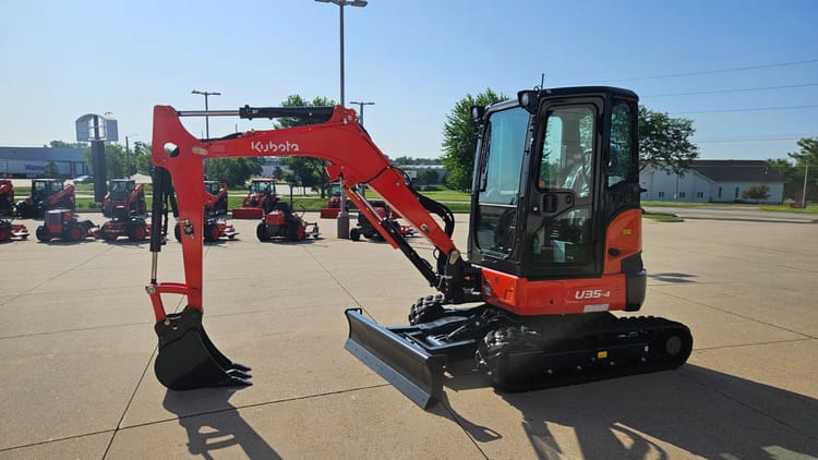 Kubota U35-4