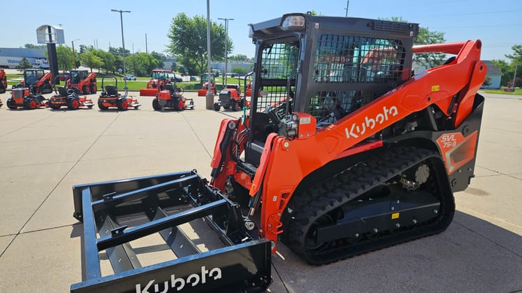 Kubota SVL75-3