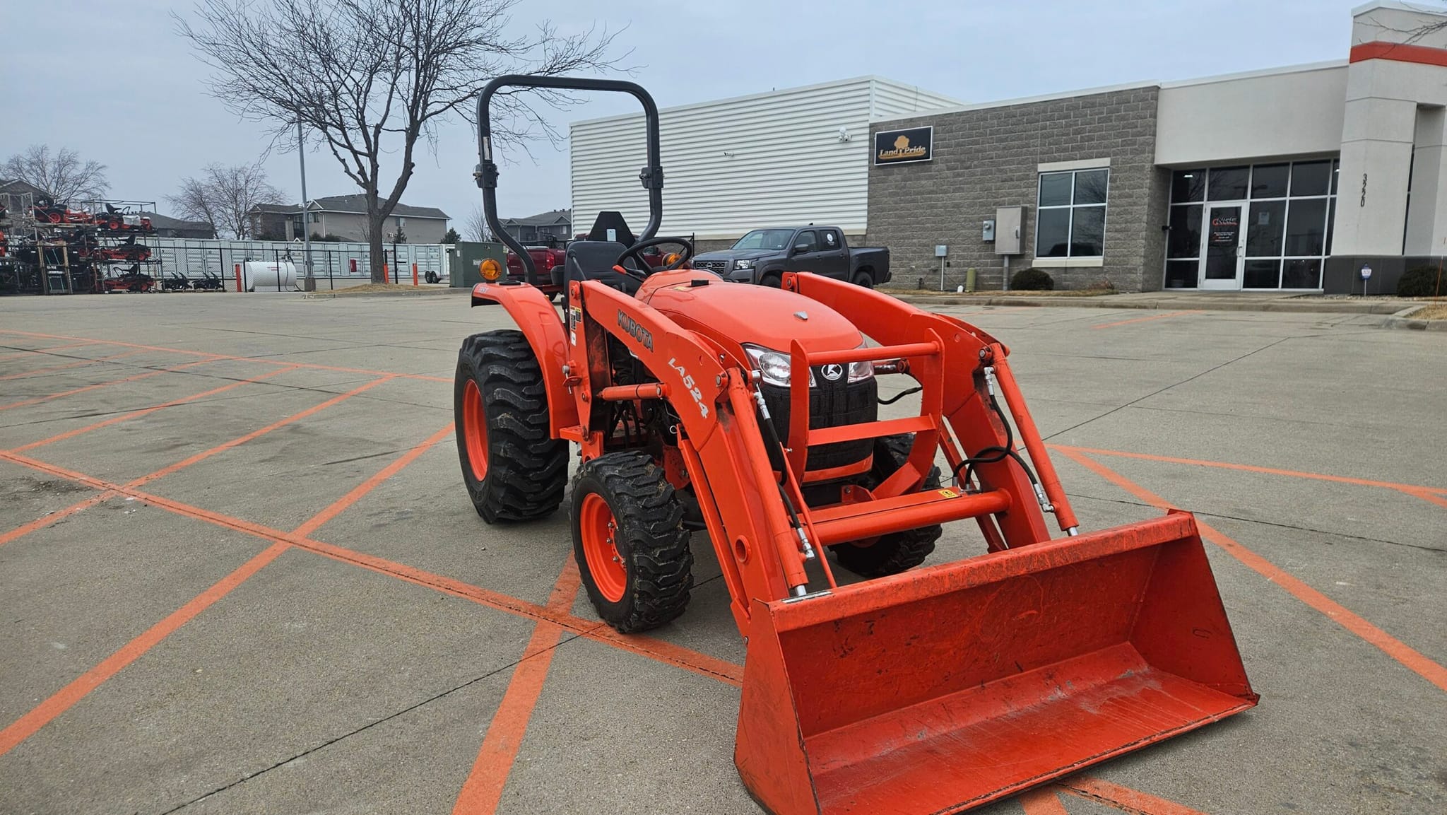 Kubota L3800